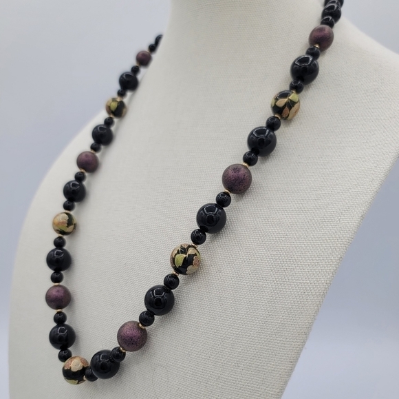 Vintage Necklace Handpainted Japan Black Purple Floral Necklace #581 - Picture 3 of 12